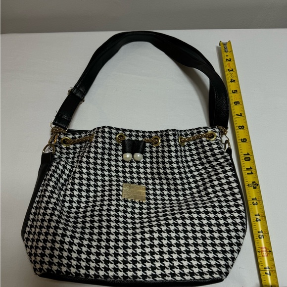 Wanyupj Houndstooth Tote Purse Whit Pearl Details Print Drawstring Tassel Bucket - Picture 6 of 9